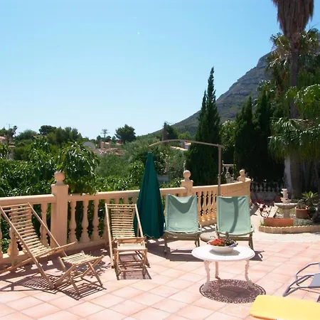Holiday home Con Piscina Para 8 Personas